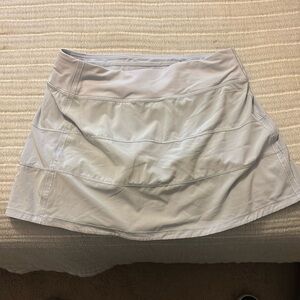 Lululemon pace rival skirt, size 6